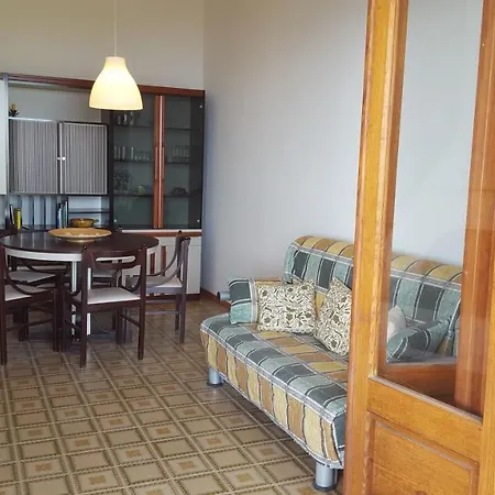 Lucia: Bilocale Con Splendido Terrazzo Vista Mare *